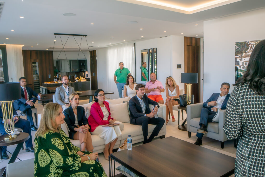 Otero celebrates a new Legal Meet Up at its luxury villa Amapura